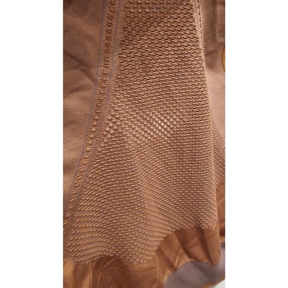 Allyson Felix x athleta M (?) Rose gold ribbed long sleeve crop top thumb holes - Picture 5 of 9